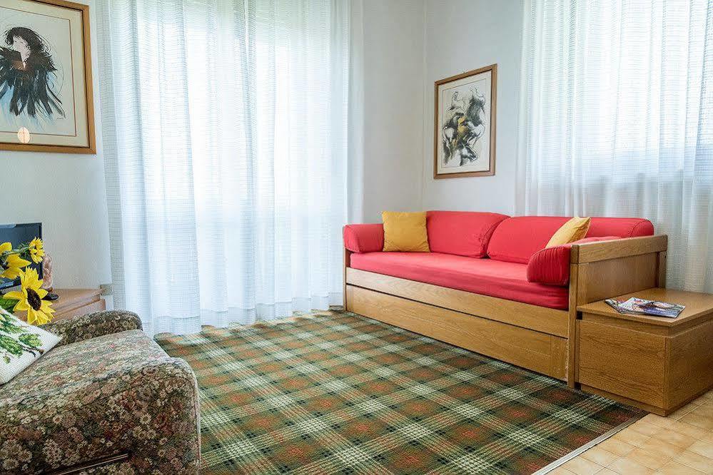 Residence Des Alpes Азиаго Экстерьер фото